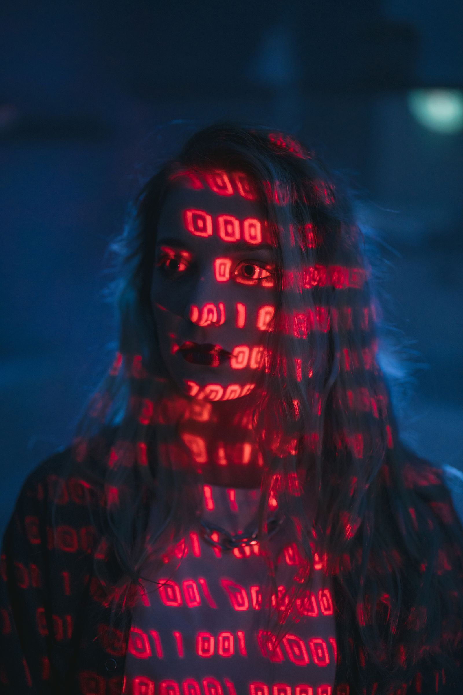 Cyber threat investigator — digital forensics visual